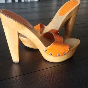 Bebe wood heels